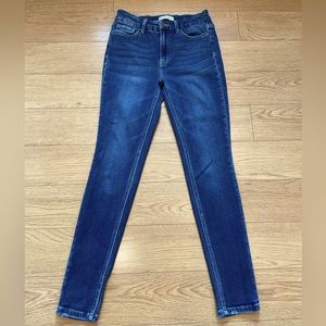 Flying Monkey high rise skinny Jean size 29